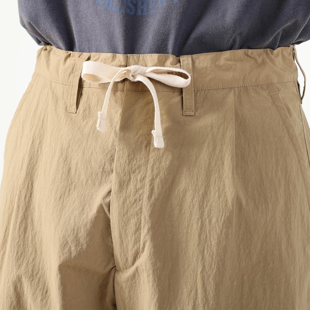 オールジェンダー クロップド パンツ image number 4