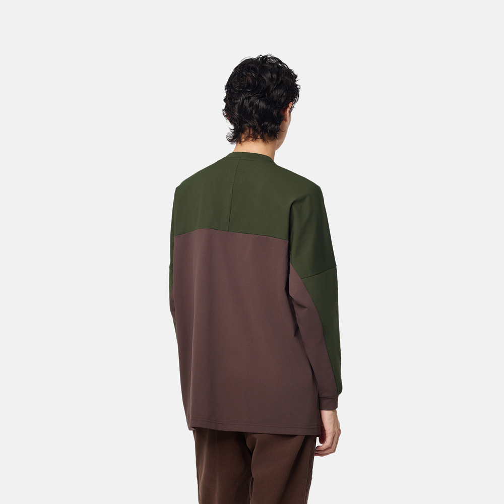  【TOKYO DESIGN COLLECTIVE】 オールジェンダー 長袖 ポケット Tシャツ image number 2