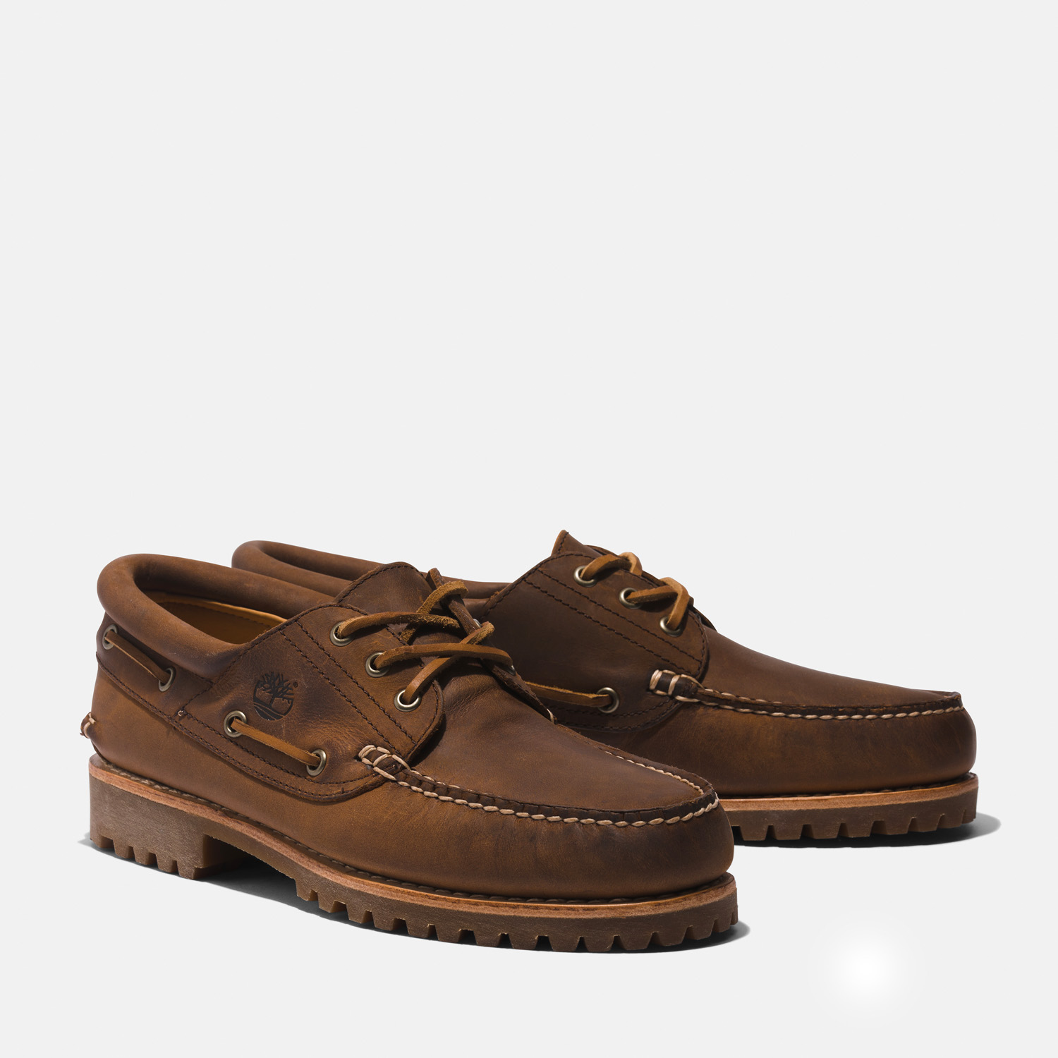 メンズ スリーアイ ラグ ハンドソーン ボート シューズ - ミディアムブラウン|TB0A62FW9431|【Timberland公式通販】 ティンバーランドオンラインショップ
