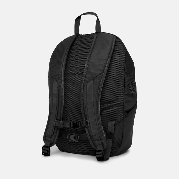 オールジェンダー パフォーマンス ハイキング 22L バックパック image number 2