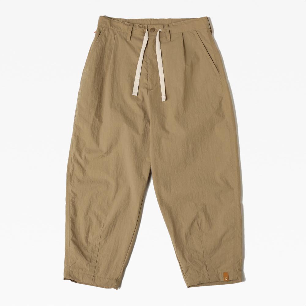 オールジェンダー クロップド パンツ image number 11