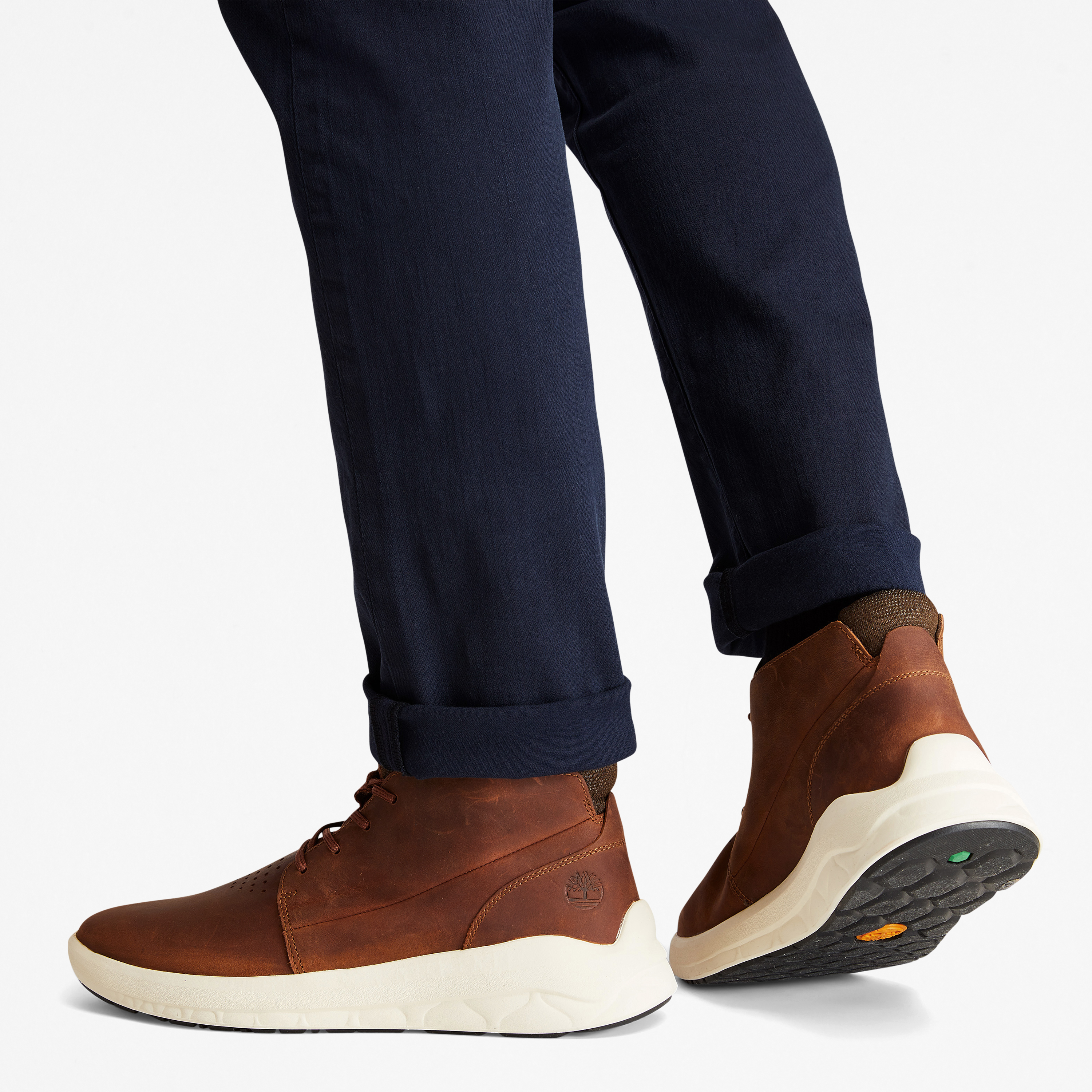 メンズ ブラッドストリート ウルトラ レザー チャッカ ブーツ - ミディアムブラウン|TB0A2GV33581|【Timberland公式通販】 ティンバーランドオンラインショップ