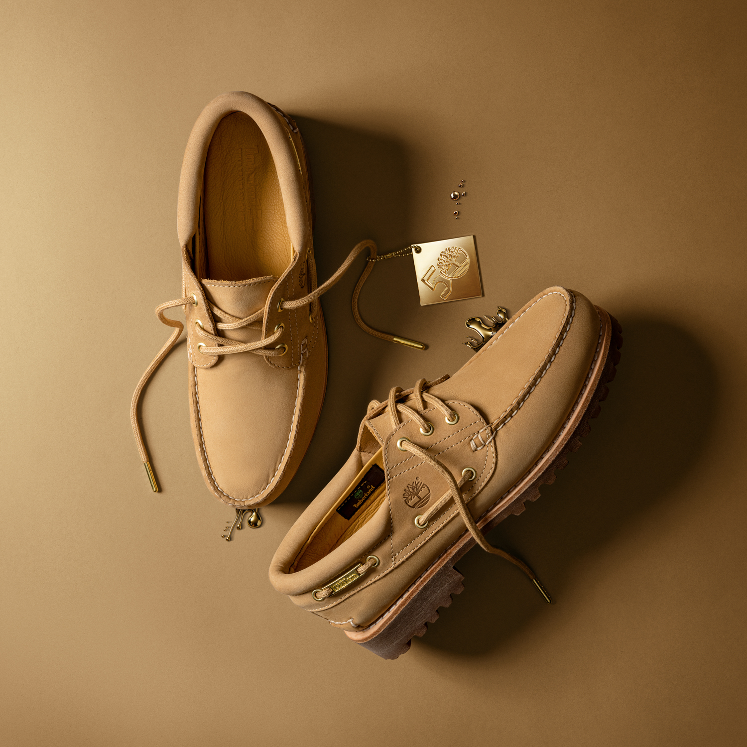 メンズ スリーアイ ラグ ハンドソーン ボート シューズ - ライトベージュ|TB0A64V5EC01|【Timberland公式通販】ティンバーランド オンラインショップ