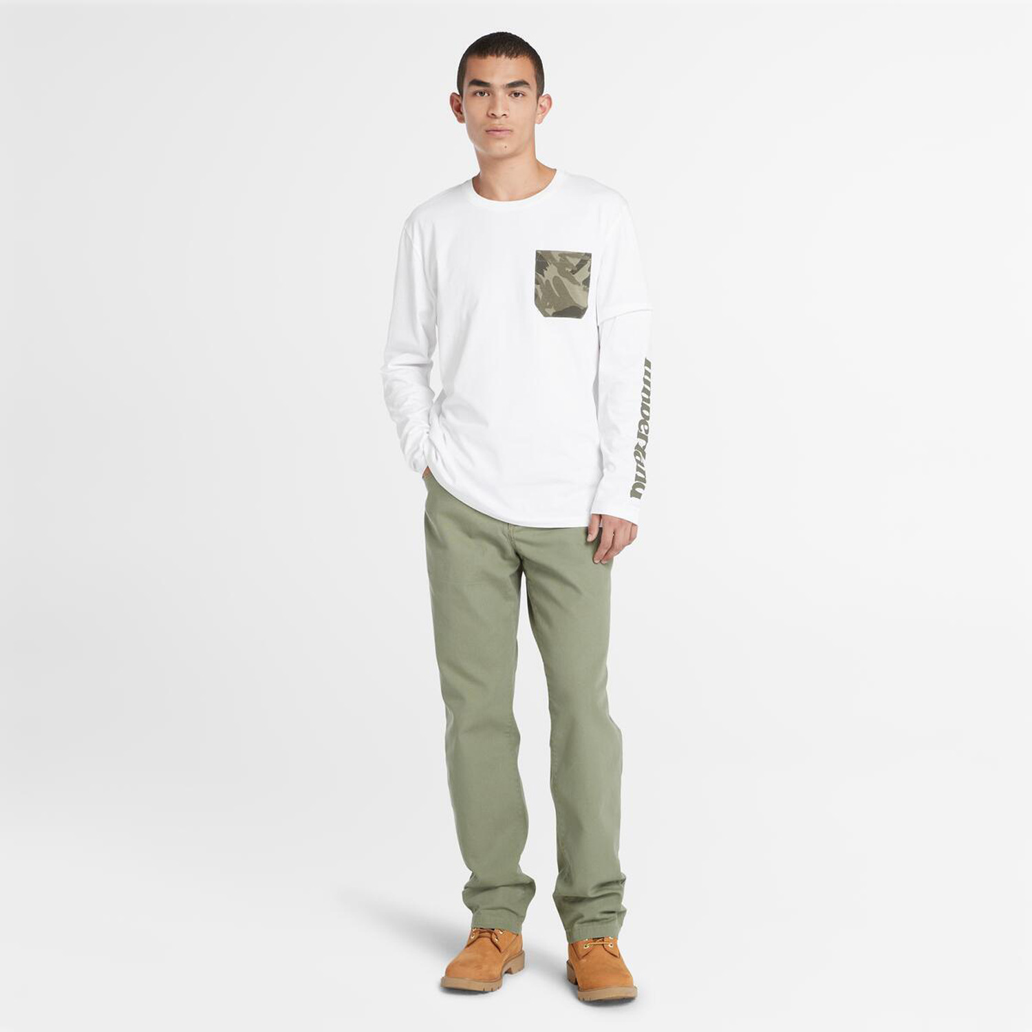 メンズ 長袖 カモ ポケット Tシャツ|TB0A43551001|【Timberland公式通販】ティンバーランドオンラインショップ